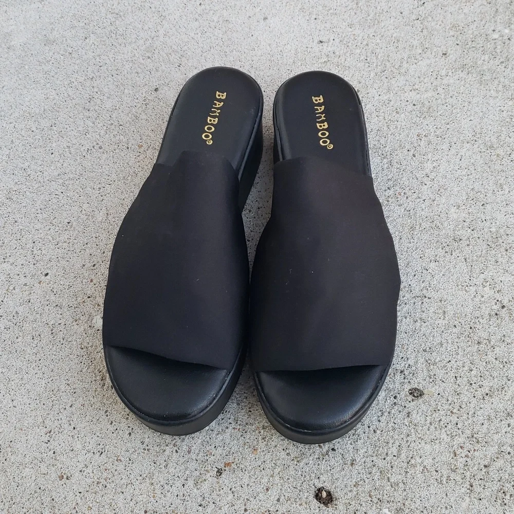 Bamboo Black Knit Stretch Platform Chunky Slip On Sandals Size 8.5 Y2K Grunge